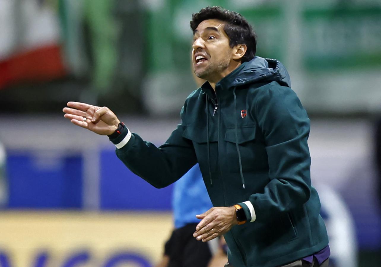 Imagen Con 10 títulos, Abel Ferreira es el DT más ganador de la historia de Palmeiras.