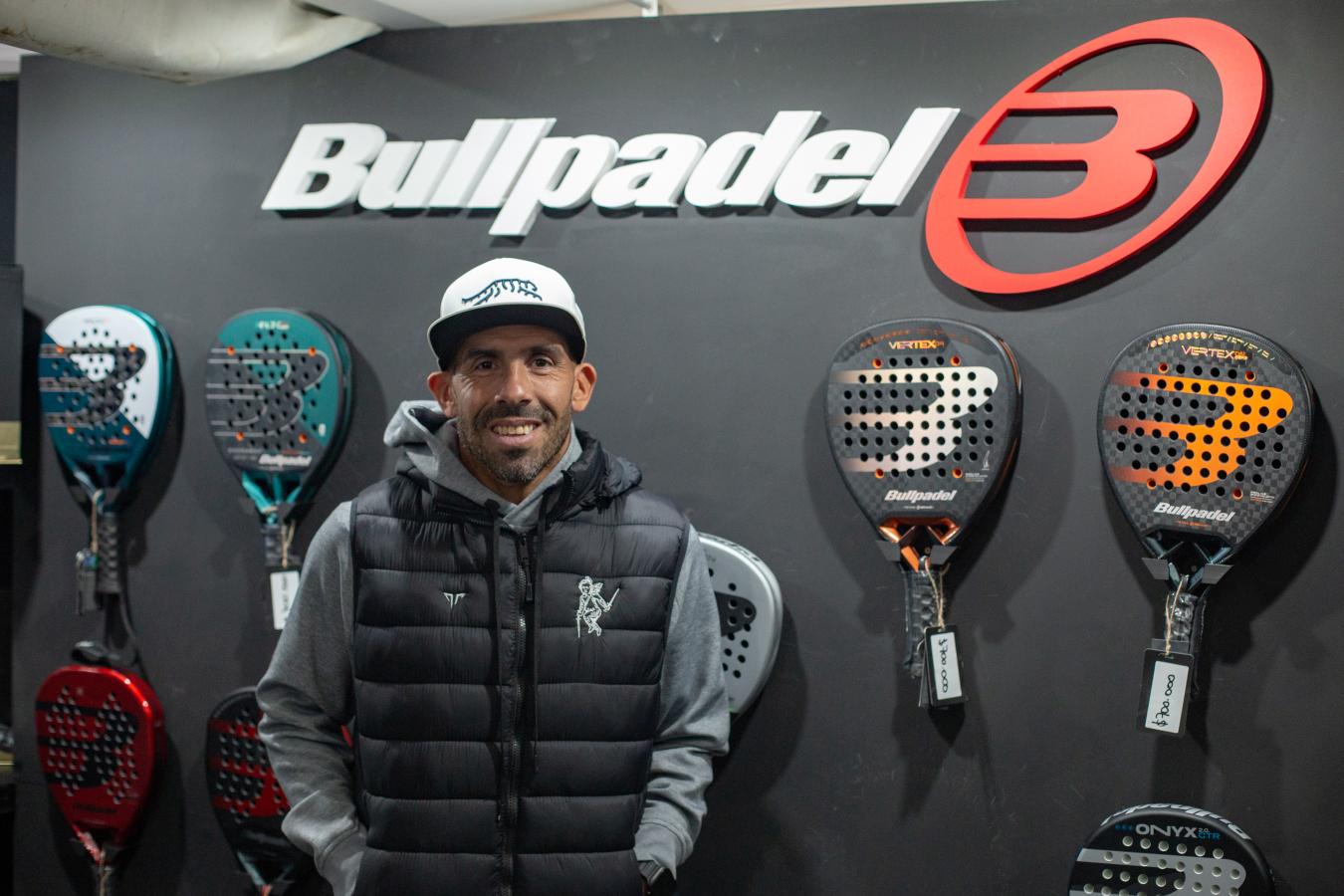 Imagen Carlos Tévez, una de las figuras del fútbol, que es apasionada por el pádel.