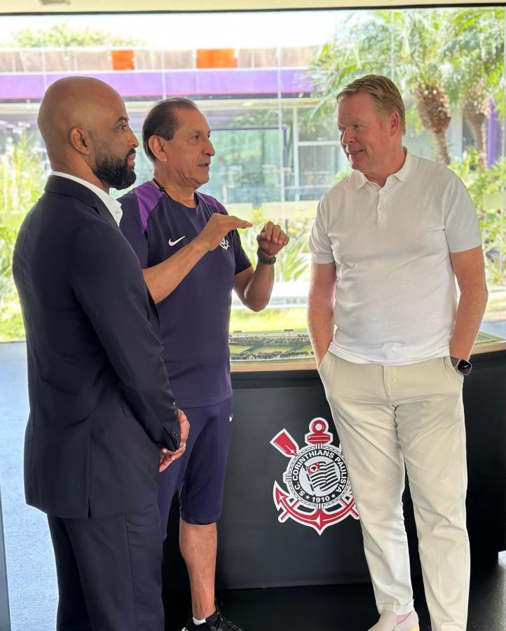 Imagen Ramón Díaz dialogó con Koeman sobre el presente de Memphis.