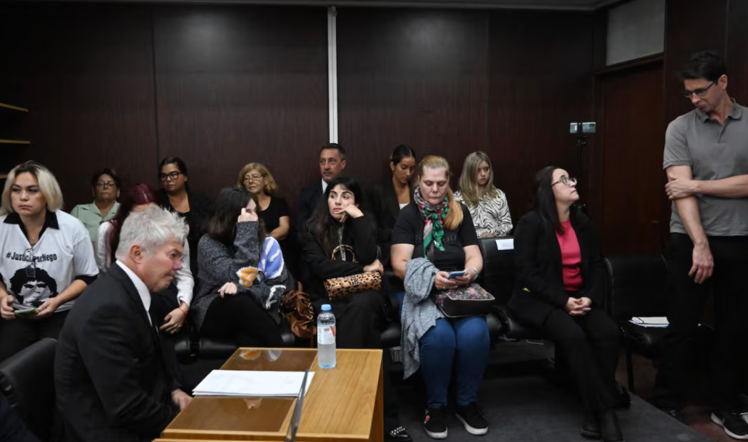 Imagen de Maradona tuvo responsabilidad en su propia muerte por negarse a ser atendido, según perito