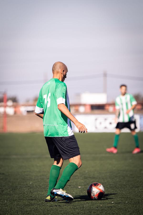 Imagen Adrián Silva en su lugar en el mundo: una cancha de fútbol