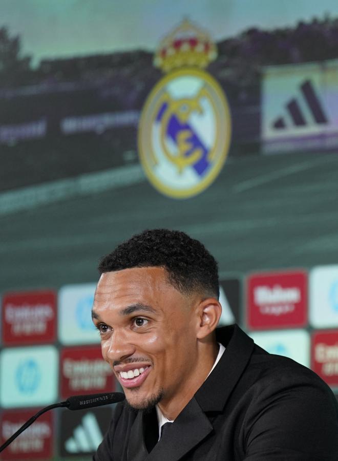 Imagen Trent está feliz en su nueva casa tras una angustiosa salida de Liverpool.