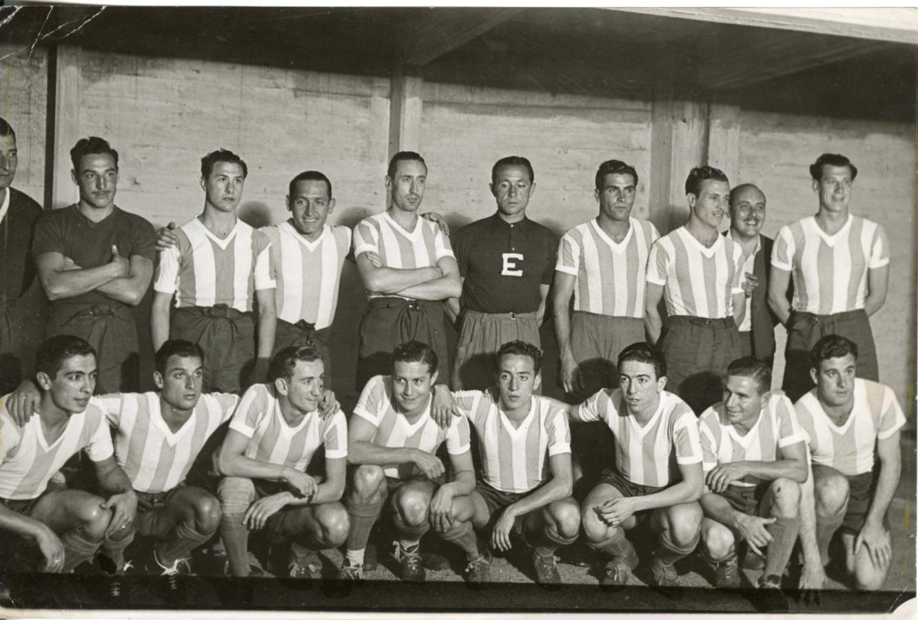 Imagen El equipo de Argentina en 1944 (archivo El Gráfico)