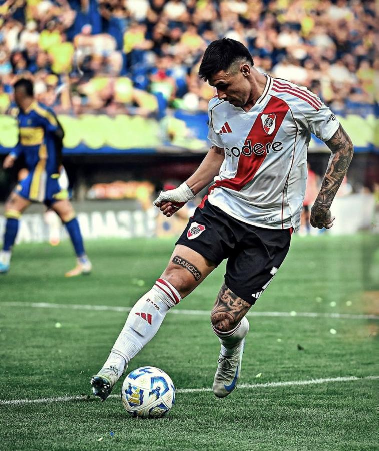 Imagen El mejor partido de Bareiro en River fue justamente en un superclásico en La Bombonera.