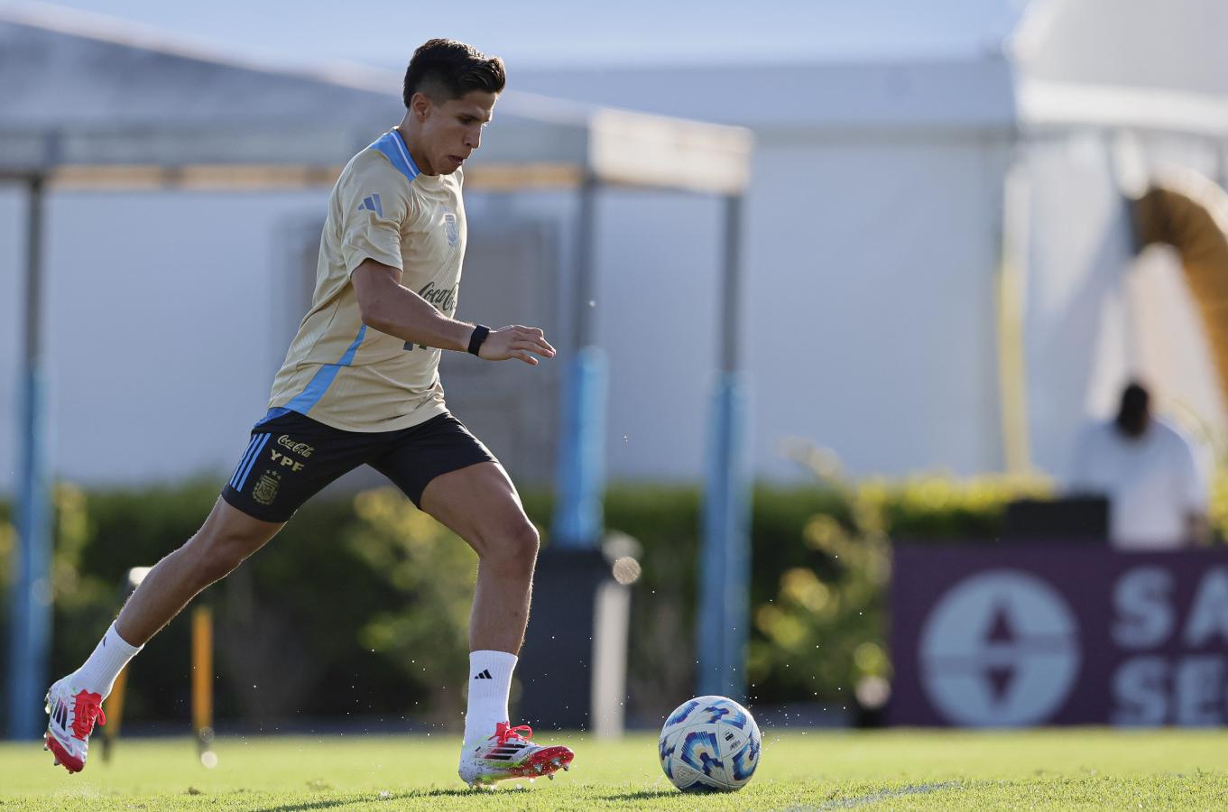 Imagen Giuliano Simeone se entrenó en Ezeiza (Foto Baires).