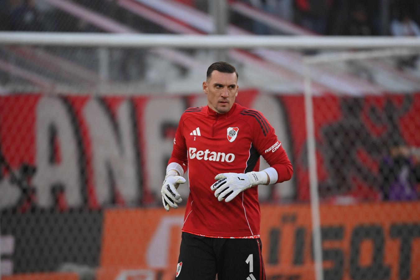 Imagen Armani, listo para volver al arco contra Gimnasia.