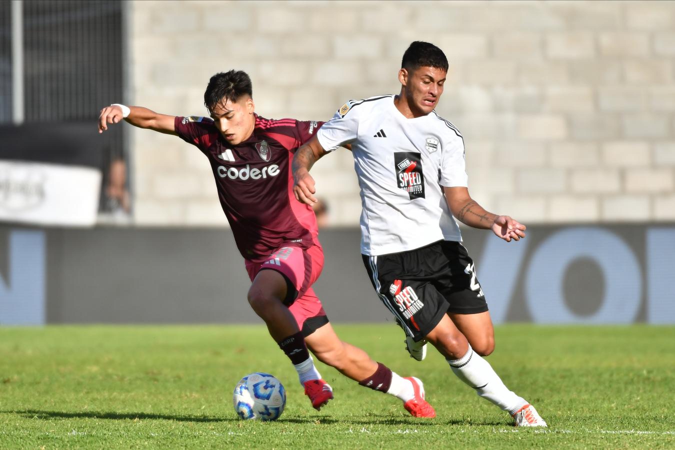 Imagen Ian Subiabre sumó minutos contra Riestra y podrá jugar por Copa Argentina. Fotobaires.