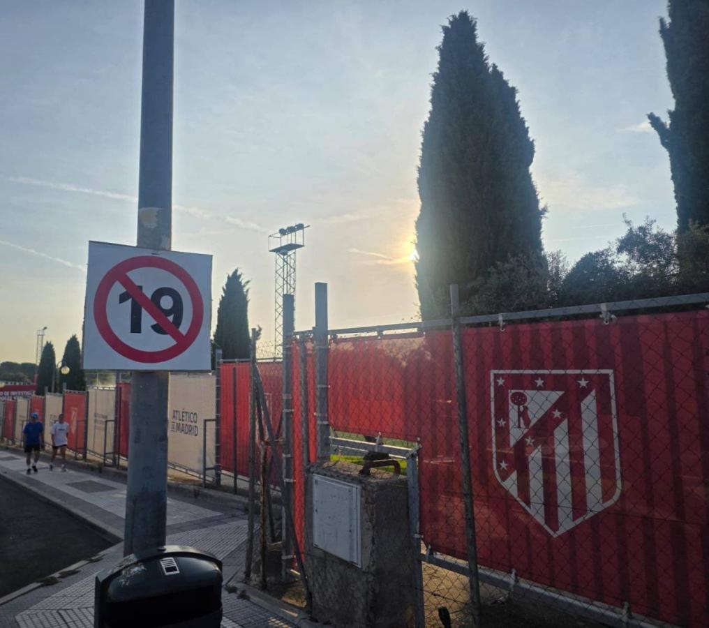 Imagen Sigue la bronca de los hinchas del Colchonero contra el argentino.
