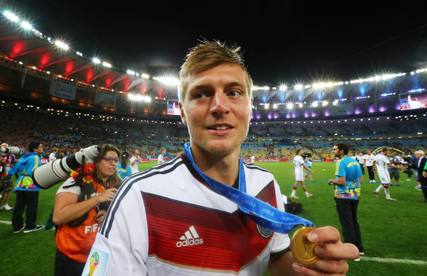 Imagen Un joven Toni Kroos, campeón del mundo en el Maracaná. Foto: AFP