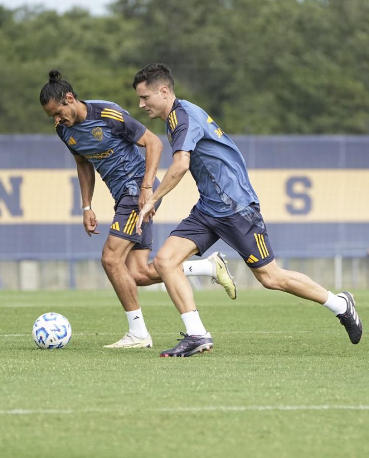 Imagen Uno adentro, otro afuera: Ander Herrera debutaría en Boca mientras que Cavani se lo perderá.