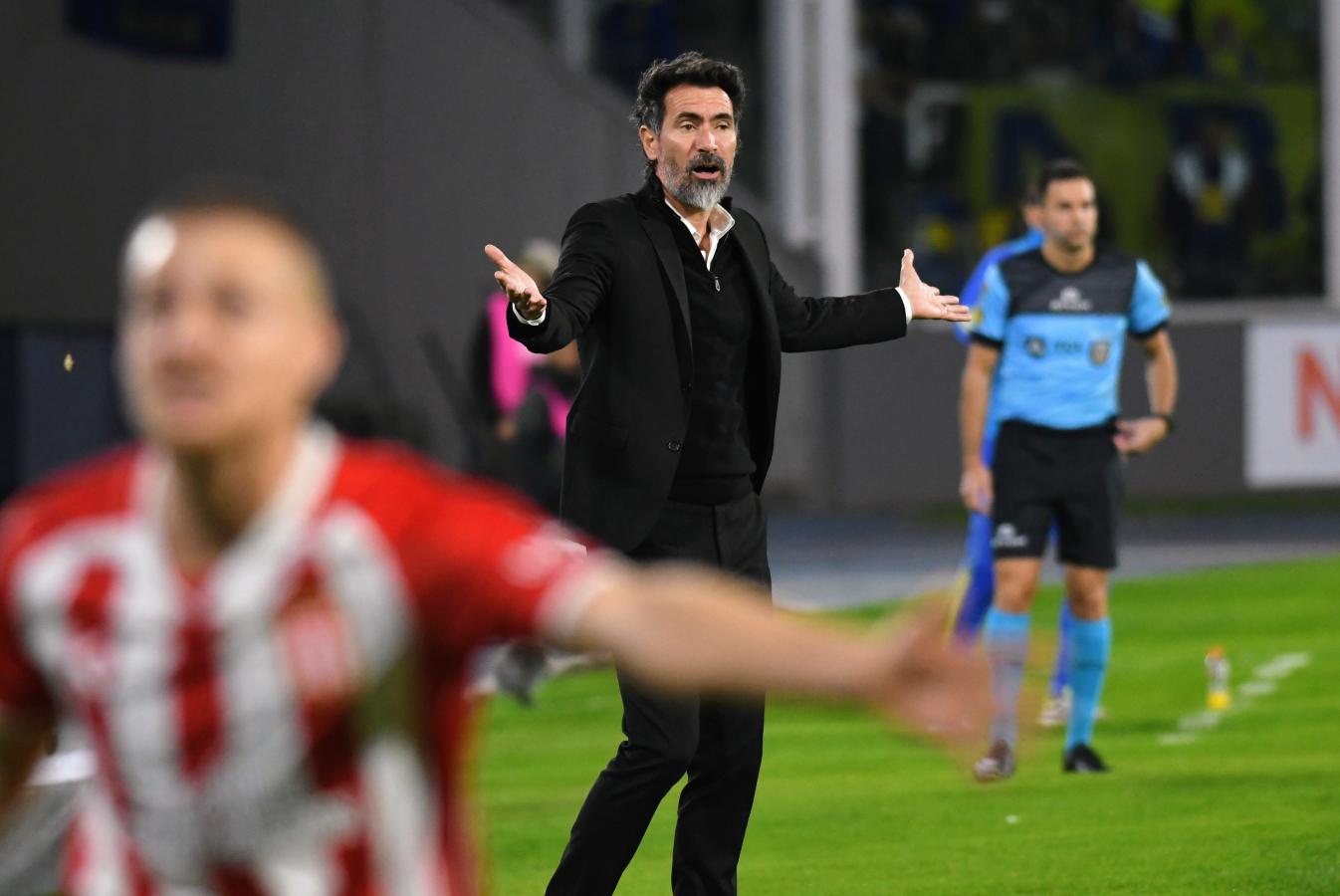 Imagen de El historial que enciende la final: cómo le fue a Eduardo Domínguez frente a Boca antes del choque decisivo por la Sudamericana
