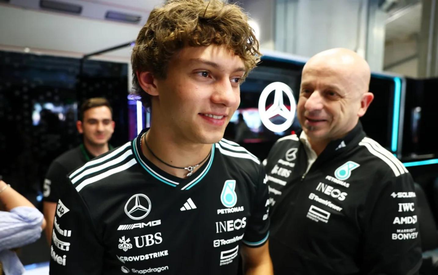 Imagen Simone Resta, director deportivo adjunto de Mercedes, defendió a Antonelli.