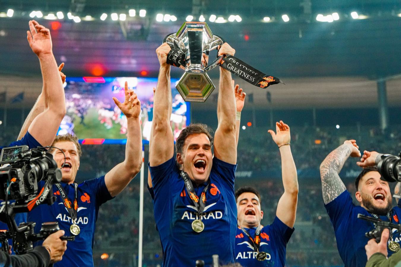Imagen Francia obtuvo el Seis Naciones de rugby y enloqueció a sus hinchas.