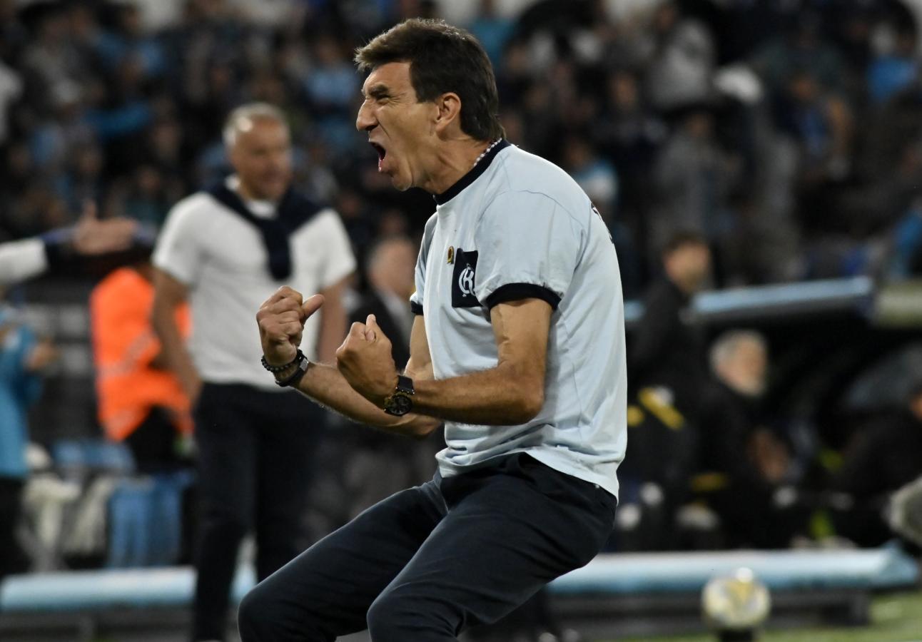 Imagen Para el Bocha, Costas es el mejor técnico que podría tener Racing en esta instancia.