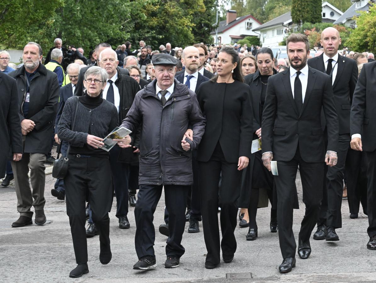Imagen Unas 600 personas asistieron al funeral de Eriksson.