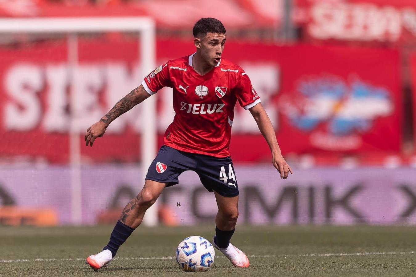 Imagen Santiago Montiel sufrió un desgarro y tendrá para tres semanas de recuperación.