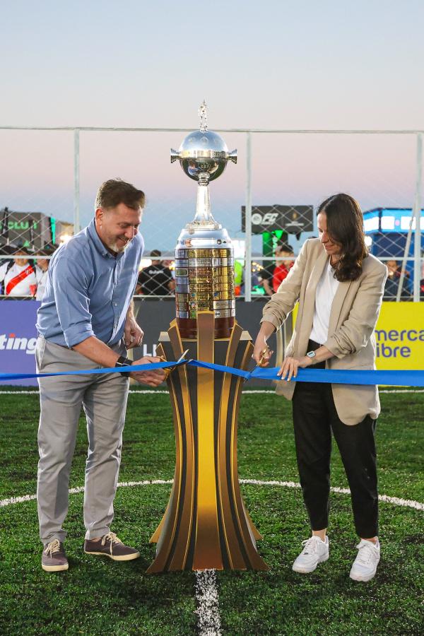Imagen Fan Zone inaugurado para palpitar la gran final en la zona de Vicente López.