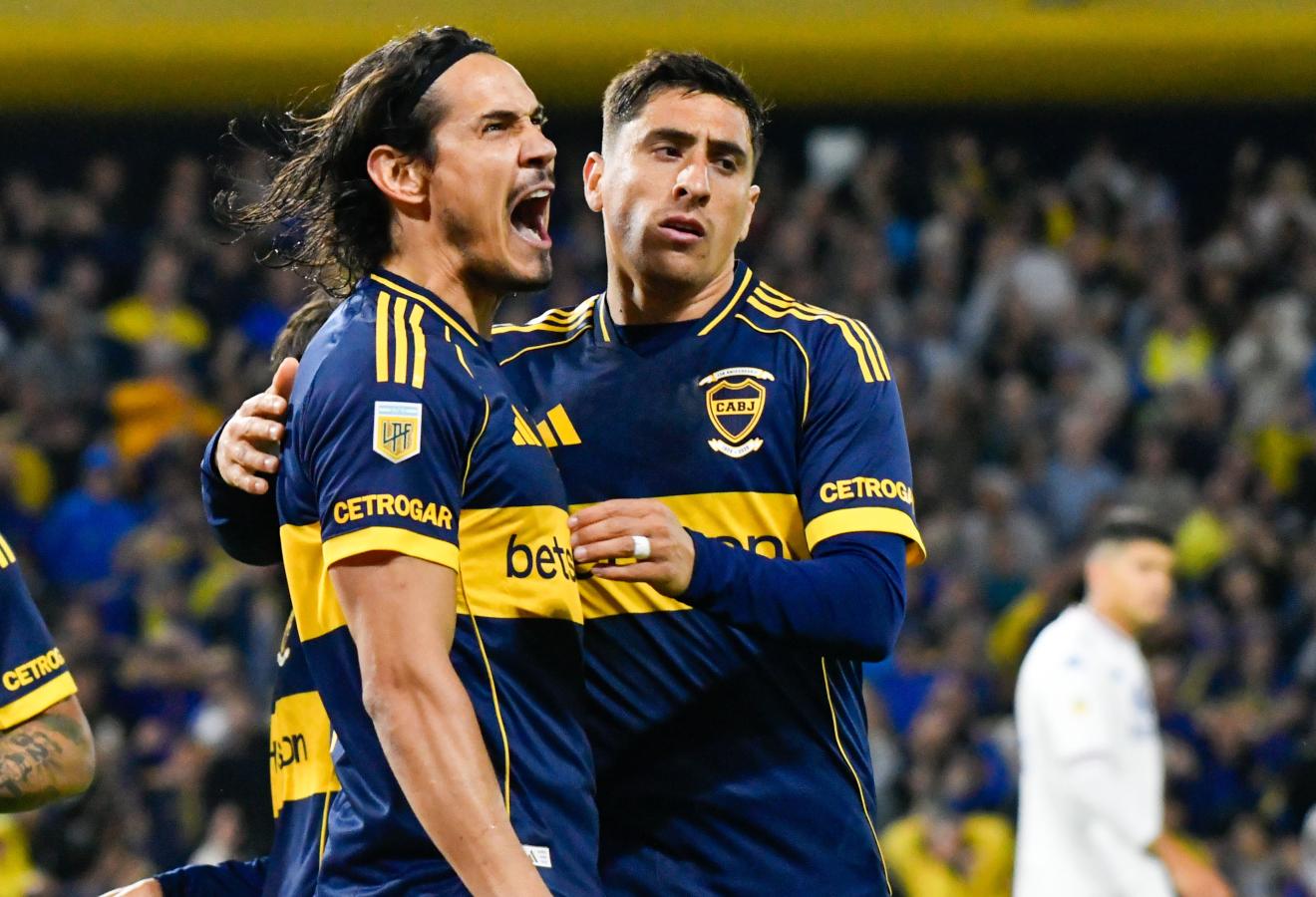 Imagen El último partido oficial de Cavani en Boca fue el 30 de noviembre, contra Argentinos.