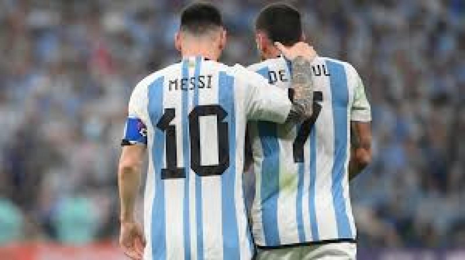 Imagen Messi y De Paul: un vínculo indestructible.