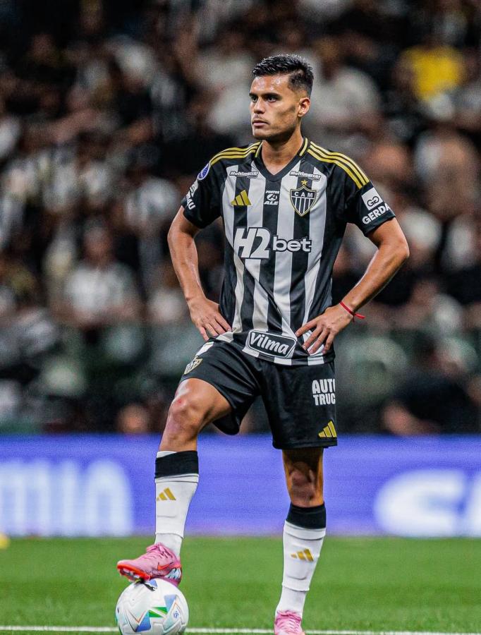 Imagen Fausto Vera, relegado en Atlético Mineiro y a un paso de River.