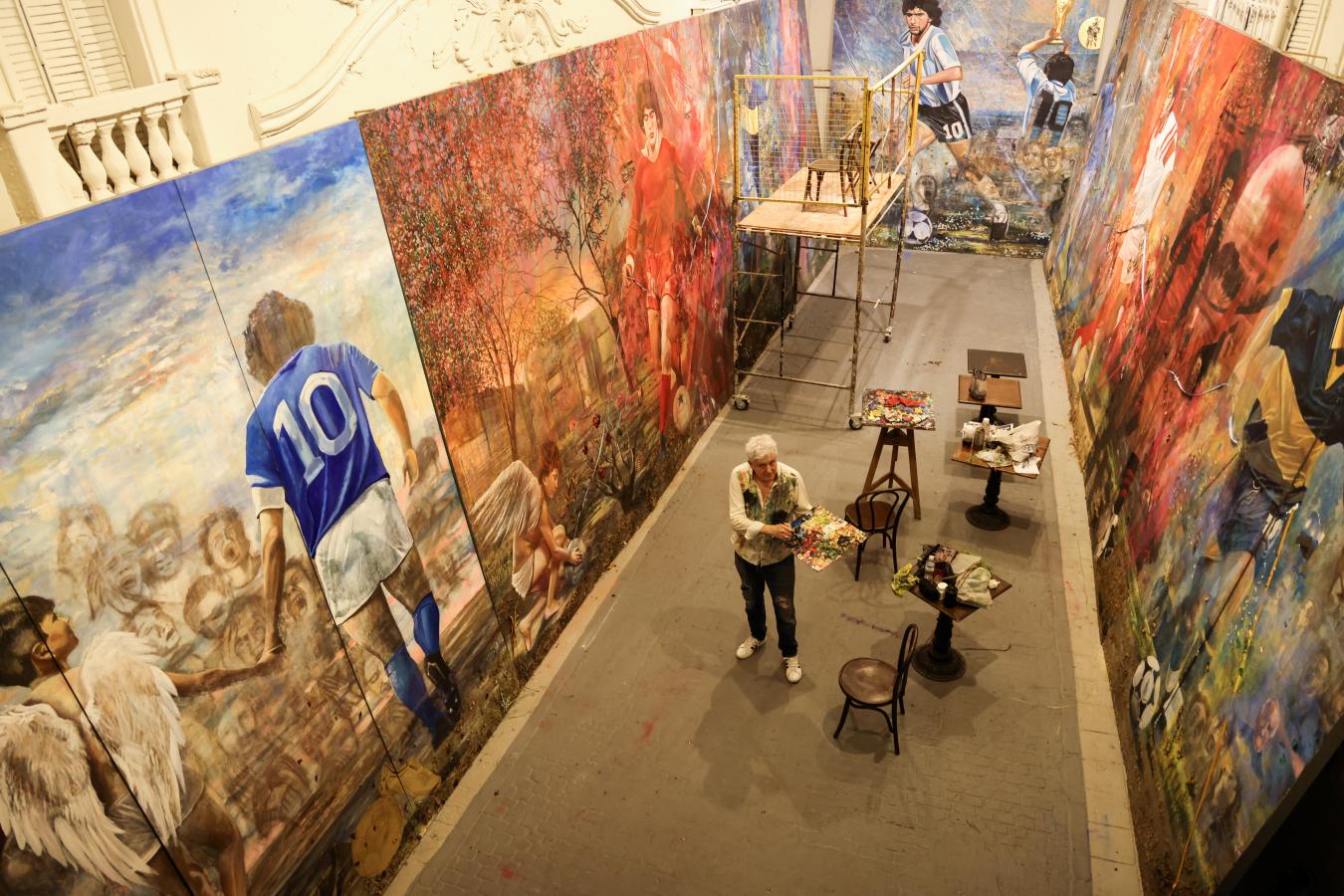 Imagen La sorprendente obra, todavía sin finalizar, desde las alturas. Foto: Gonzalo Colini.