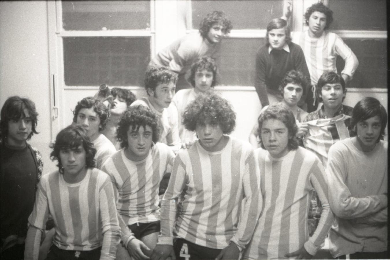 Imagen El equipo de nenes del que formó parte Castriotta y que se enfrentó a Rosario Central.