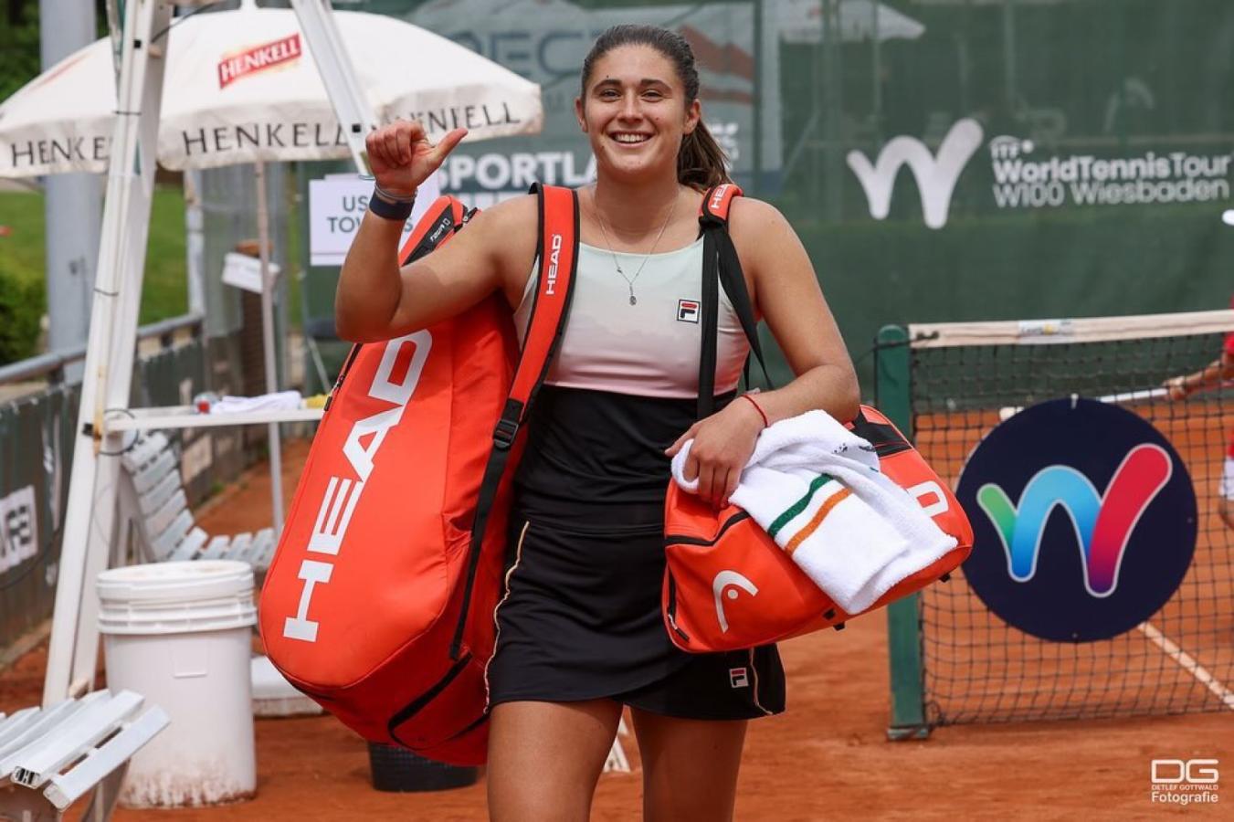 Imagen La alegría de Julia Riera en el certamen obtenido más importante de su carrera.
