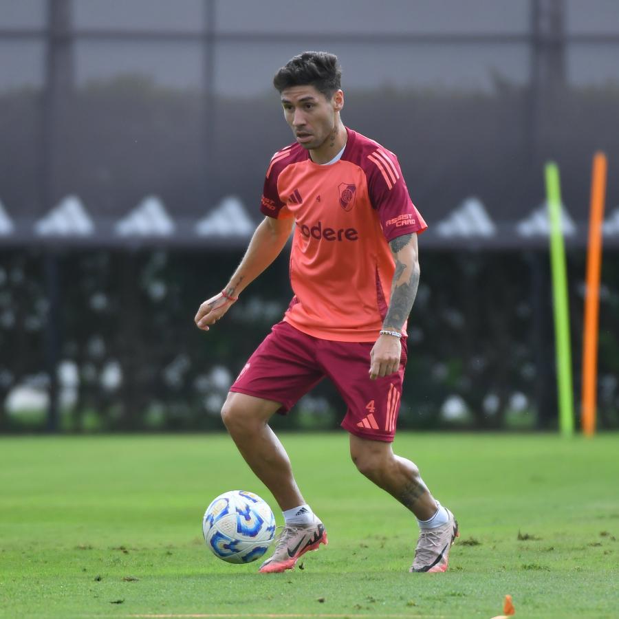 Imagen Gonzalo Montiel reemplazará a Bustos para los octavos de final. 