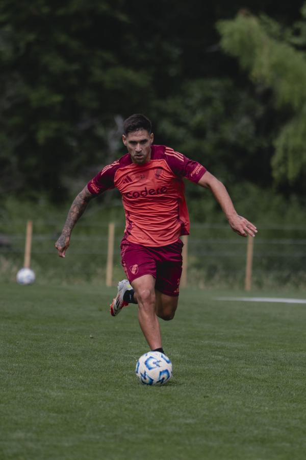 Imagen Villagra comenzó la pretemporada con River pero luego se entrenó por su cuenta.