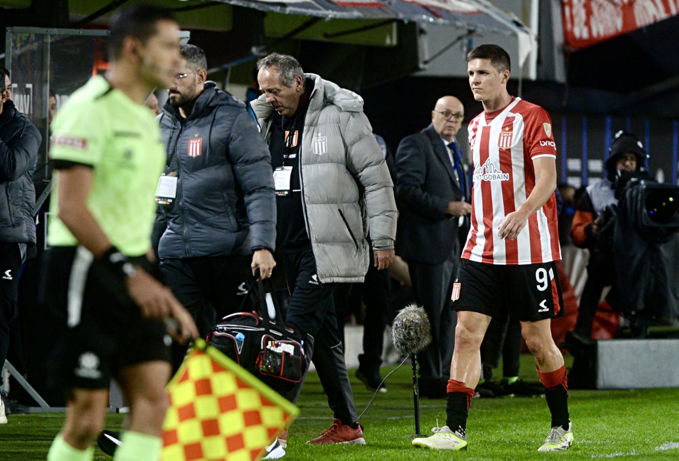 Imagen Guido Carrillo sólo estuvo 19 minutos en cancha. Foto: Fotobaires