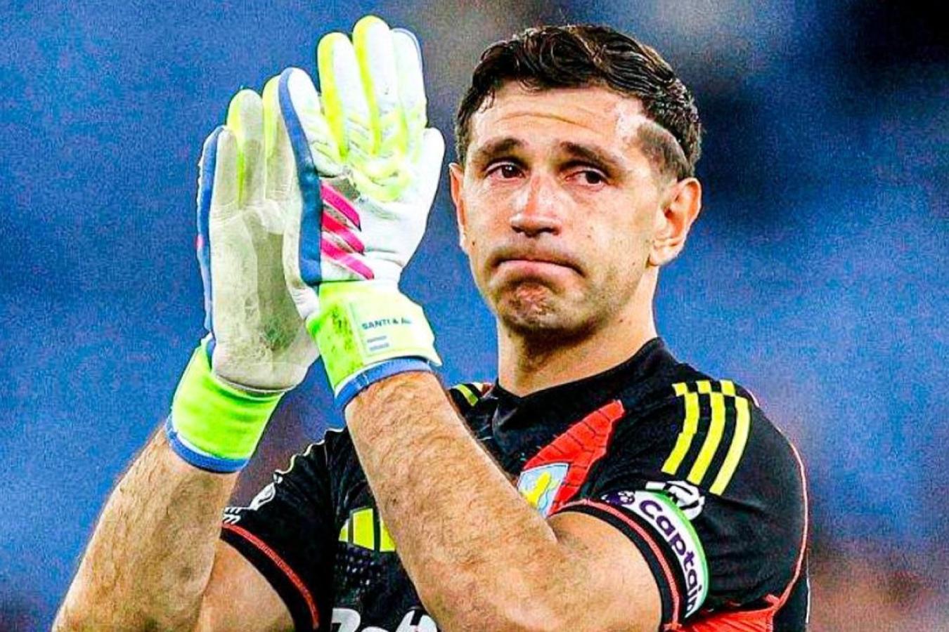 Imagen Dibu Martínez, ¿de Aston Villa a dónde?