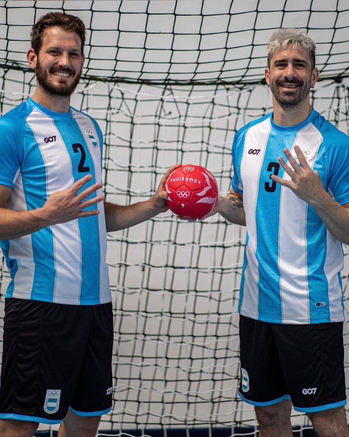 Imagen Fernández y Pizarro disputaron cuatro Juegos Olímpicos: Londres 2012, Río 2016, Tokio 2020 y París 2024. Foto: CA Handball