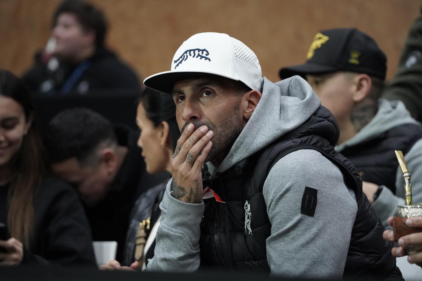 Imagen Carlos Tevez, en pleno disfrute del Buenos Aires Premier Padel P1.