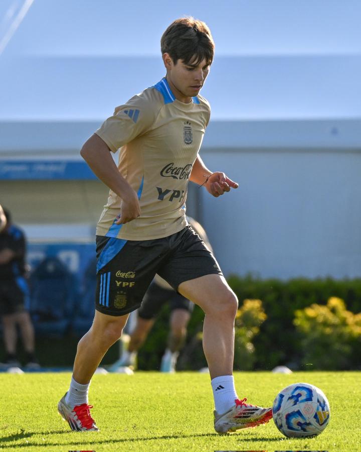 Imagen Benja Domínguez, con la chance de debutar en la Selección Mayor.