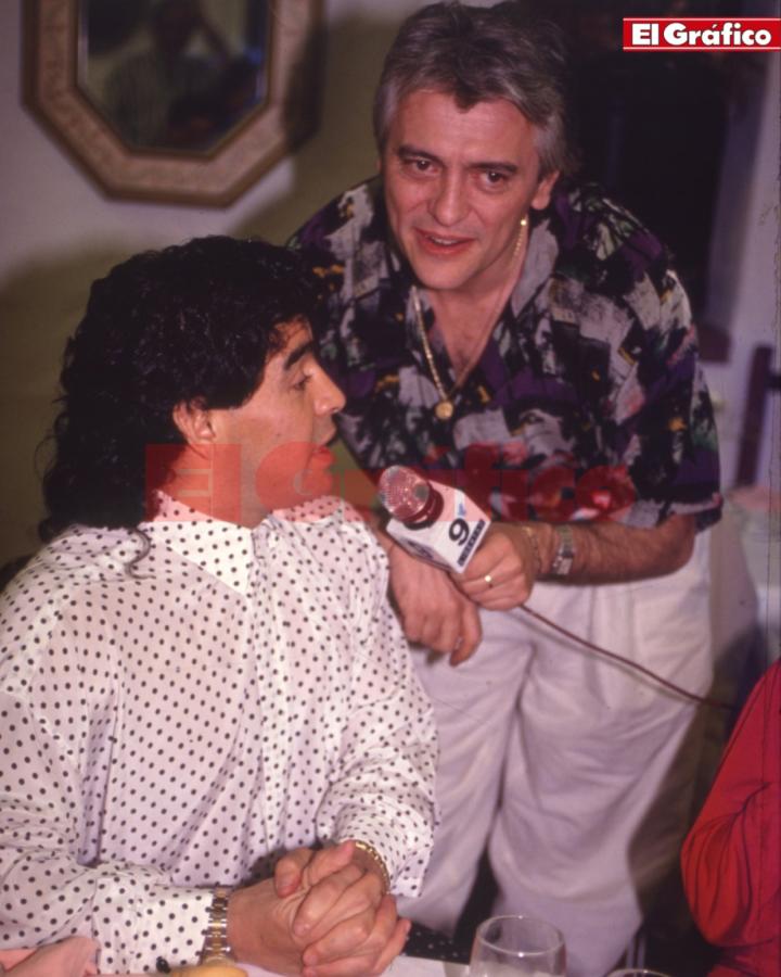 Imagen Franchi y Maradona durante sus años de relación laboral. 