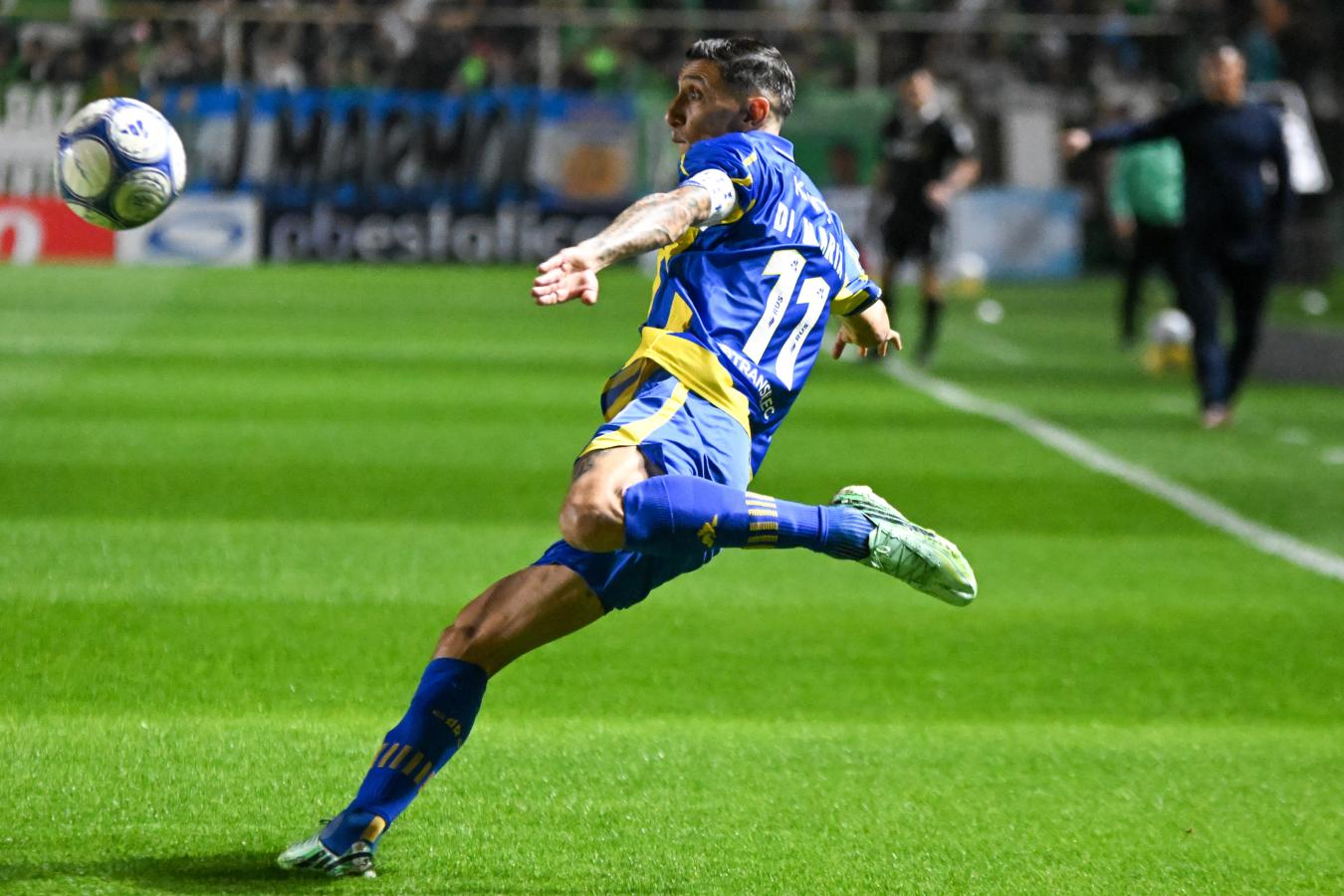 Imagen de En vivo: Rosario Central visita a Banfield con un ojo puesto en la Tabla Anual