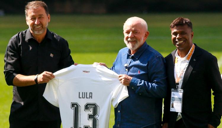 Imagen de El gesto que tuvo Lula Da Silva con el Corinthians de Ramón Díaz