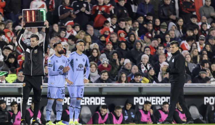 Imagen de Ariel Rojas se retiró del fútbol frente a River y con la camiseta de Belgrano