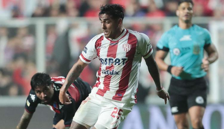 Imagen de Novedad en el fútbol argentino: las primeras comunicaciones de VAR en los estadios