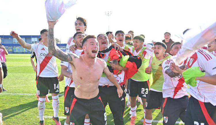 Imagen de River ganó el Superclásico de Reserva y festejó en Boca Predio