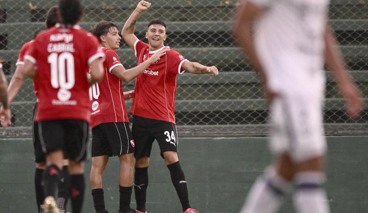 Imagen de El club de los debutantes sagrados: Felipe Tempone y una huella histórica en Independiente