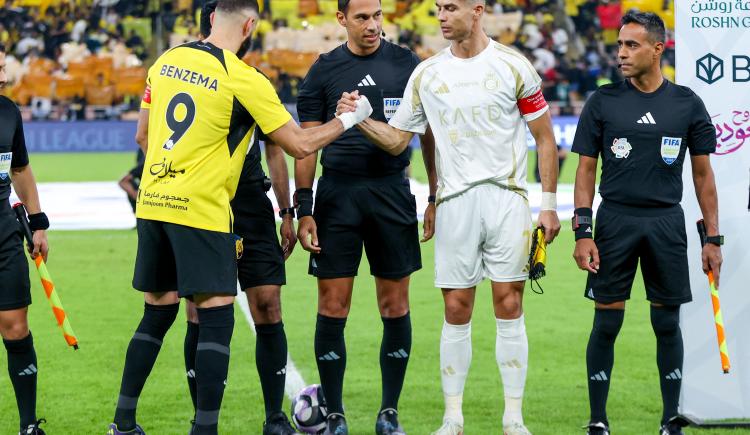Imagen de Benzema le ganó a Cristiano Ronaldo el duelo de figuras en Arabia Saudita