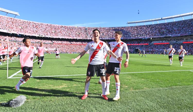 Imagen de Superclásico millonario: River venció 2-1 en el Monumental a Boca y festejó con su gente