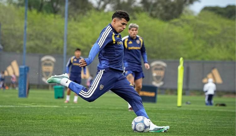 Imagen de Flores no para y ya se entrenó en Boca: cuántos partidos jugó en los últimos diez días