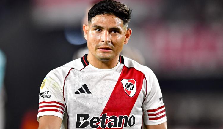 Imagen de Una leyenda de River opinó sobre Maxi Salas: "No puede jugar de 9"