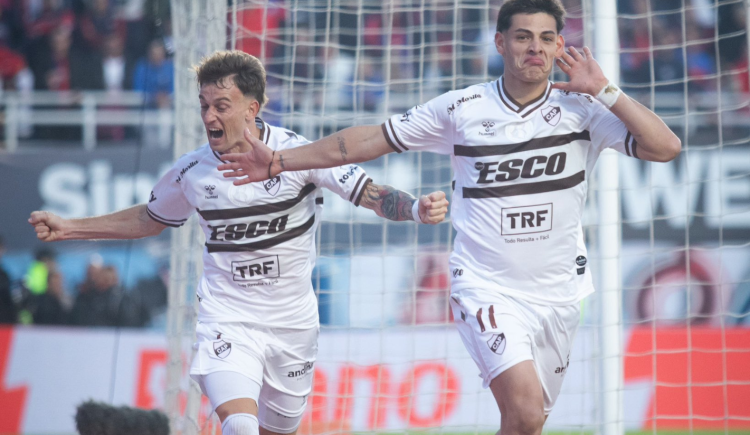 Imagen de Calamarazo: Platense hundió a San Lorenzo en su tinta y es finalista del Torneo Apertura