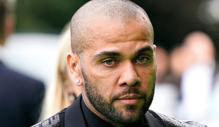 Imagen de Dani Alves, cerca de volver a las canchas: los detalles