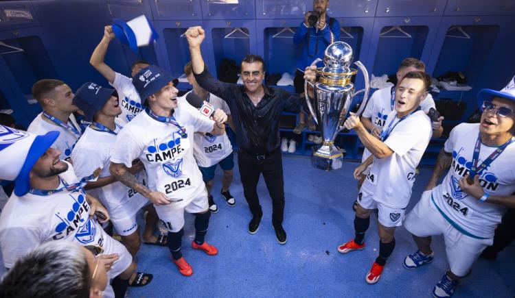 Imagen de A agrandar las vitrinas: las tres finales que jugará Vélez por haber sido campeón
