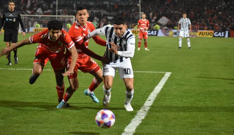 Imagen de Cuándo había sido la última derrota de River en el Malvinas Argentinas de Mendoza