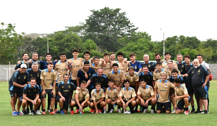 Imagen de Estreno e ilusión: la Selección Argentina Sub 17 debuta en el Sudamericano